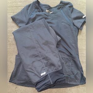 Grey’s Anatomy by Barco Active Scrub Set – Top (M) & Bottom (MP) Grey